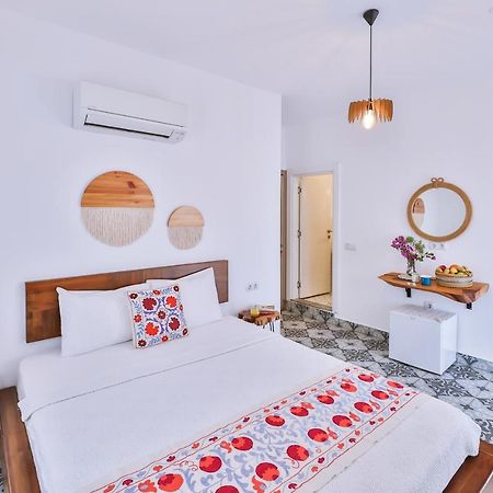 Dantel Butik Ev Pansiyon Kas Exterior photo