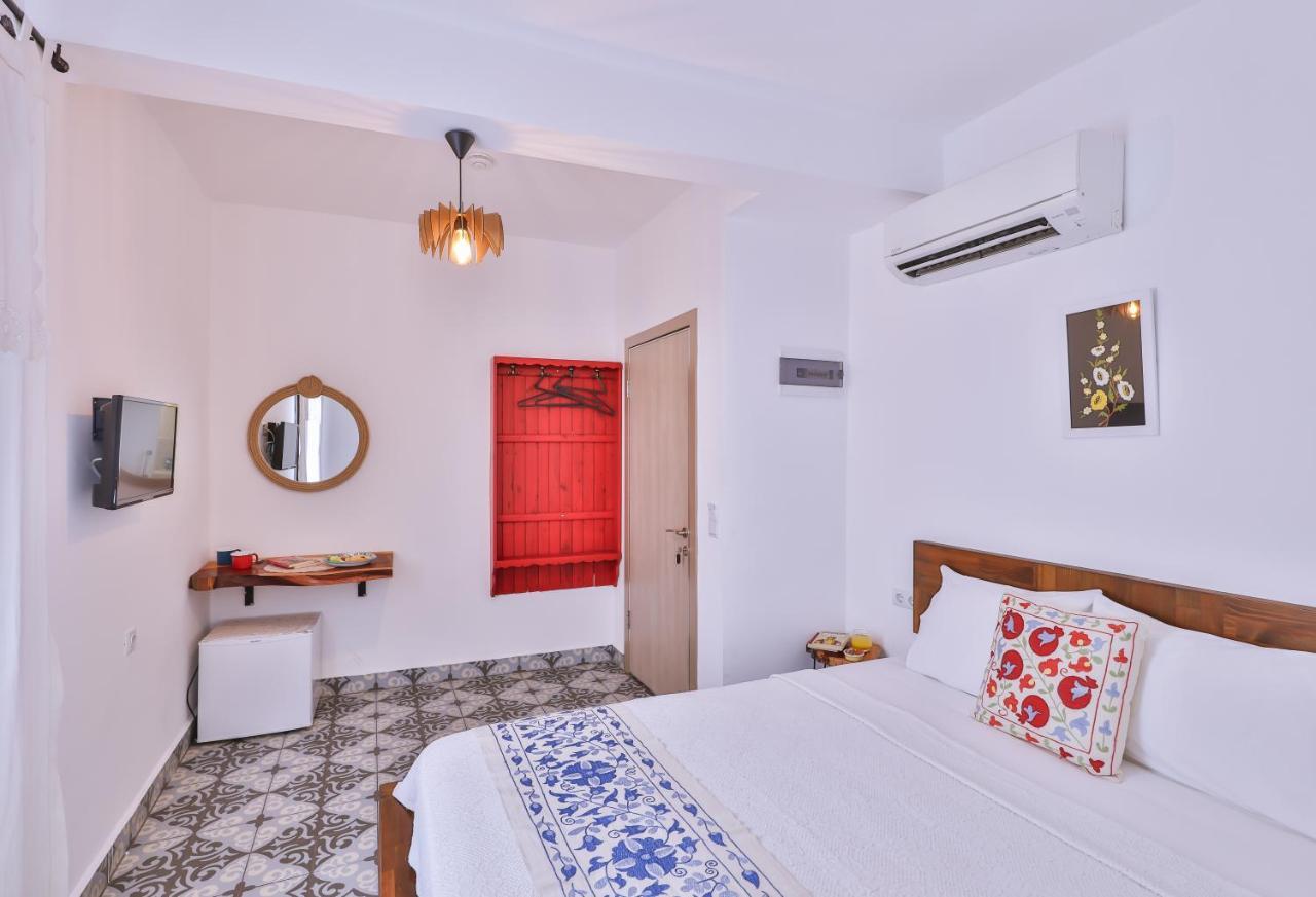 Dantel Butik Ev Pansiyon Kas Exterior photo